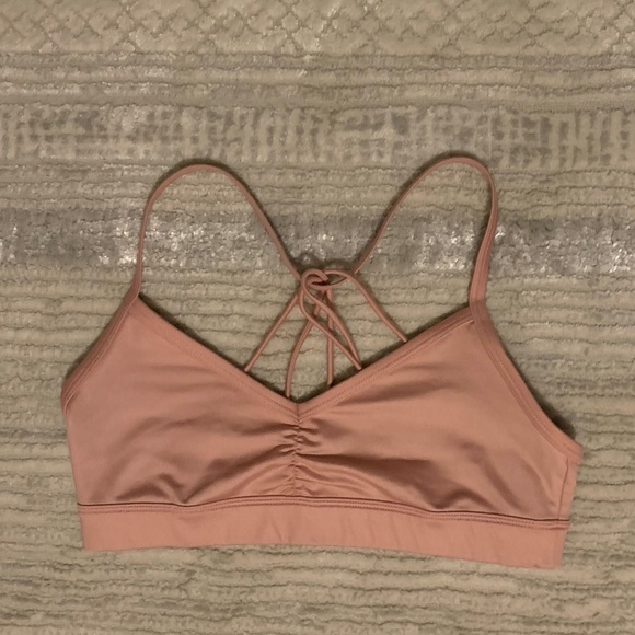 Alo Yoga Sunny Strappy Sports Bra in Light Pink Women's Small - Picture 3 of 6